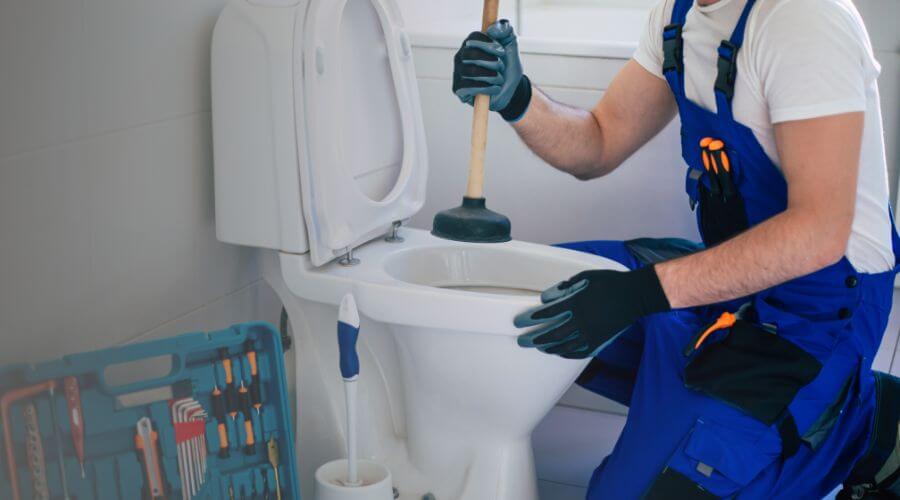 Local expert plumbing services in Burnettsville, IN